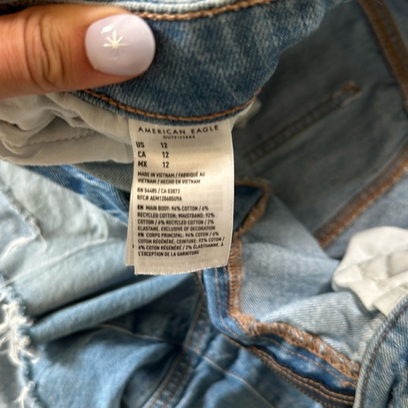 AE HIGHEST RISE 90’S BOYFRIEND SHORT AMERICAN EAGLE - Picture 5 of 7